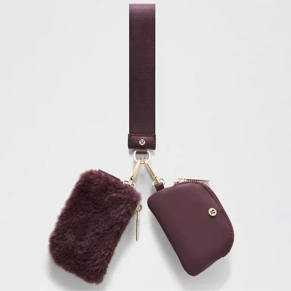 Lululemon Athletica Dual Pouch Wristlet Plush Fleece Black Plum/Gold NWT - Picture 1 of 5